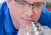 Grupo Essilor recibe el reconocimiento del Índice de Sostenibilidad Mundial y Europeo