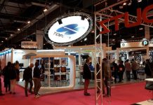 Stand de Topcon en ExpoÓptica 2018