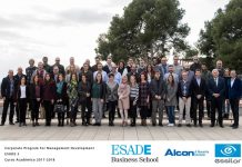 Clausura de la novena edición del “Advanced Program for Optics Management”