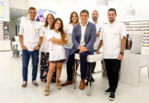 öptica & Audiología Universitaria tutela