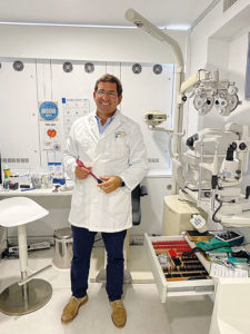 Lluís Puig, Óptico-Optometrista y Farmacéutico