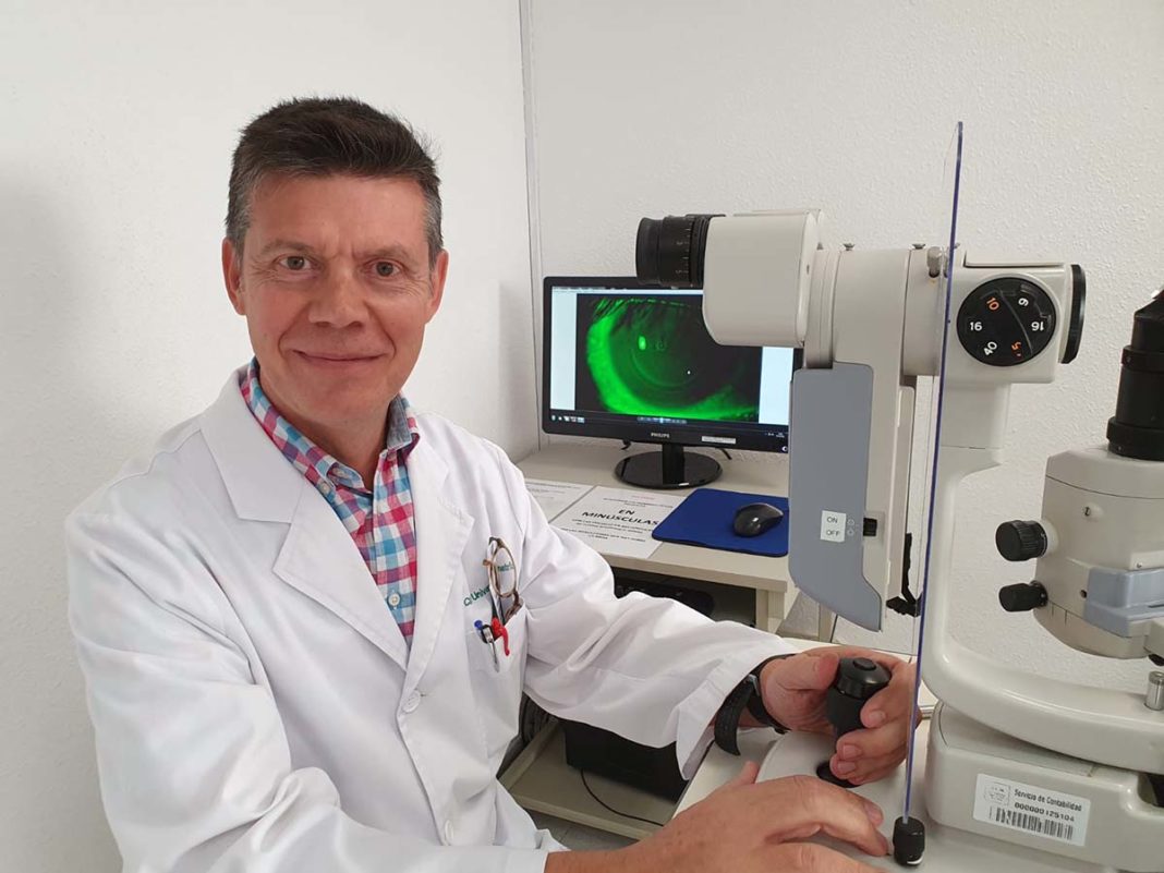 Jesús Carballo Álvarez, Óptico-Optometrista, PhD.