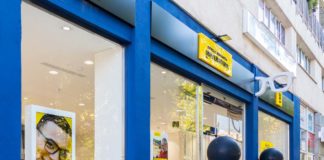 Óptica & Audiología Universitaria inaugura dos nuevos espacios en la provincia de Barcelona