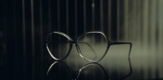 Neubau apuesta por el acetato sostenible en nuevos modelos de gafas 2023