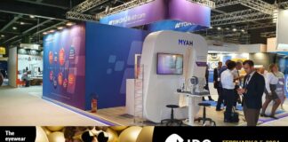 Stand de Topcon Healthcare en Mido 2024