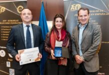Juan Arjona y Eva Ivars, recogen el premio Franquiciador del año otorgado a Alain Afflelou