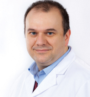 David Pablo Piñero Llorens David Pablo Piñero Llorens Profesor Titular del Departamento de Óptica, Farmacología y Anatomía Universidad de Alicante.