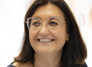 Entrevista a Atissa Tadjadod, directora de marca de Silhouette
